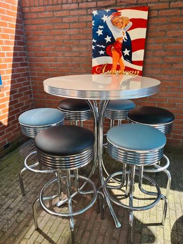 FIFTIES SIXTIES AMERIKAANSE BARKRUKKEN BEL AIR BAR TAFEL 