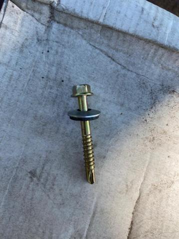 1500 nieuwe boorschroeven, zeskant met ring, 5,5 x 43 beschikbaar voor biedingen
