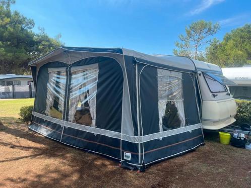Nette Hobby Caravan + Voortent & Accessoires, Caravans en Kamperen, Caravans, Particulier, Ophalen