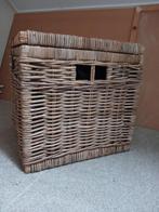 rieten mand, Mand, Ophalen of Verzenden, Zo goed als nieuw, Riet