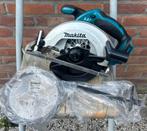 Makita gereedschap, Doe-het-zelf en Verbouw, Gereedschap | Zaagmachines, Ophalen, Cirkelzaag, Zo goed als nieuw, 30 tot 70 mm