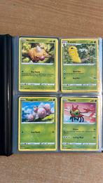 Set pokemon kaarten Vivid Voltage (Incompleet), Hobby en Vrije tijd, Verzamelkaartspellen | Pokémon, Ophalen of Verzenden, Zo goed als nieuw