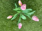 Boeket zijde tulpen., Huis en Inrichting, Woonaccessoires | Overige, Ophalen, Zo goed als nieuw