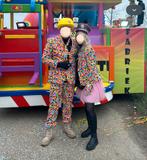 Opposuits dames- en herenpak confetti carnaval, Kleding | Dames, Ophalen of Verzenden, Zo goed als nieuw, Maat 42/44 (L), Carnaval