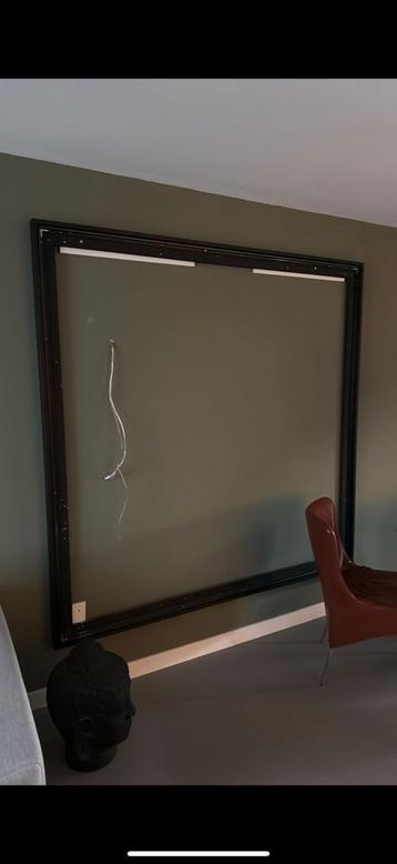 Zwarte houten baklijst 194 bij 194 cm incl. frame  beschikbaar voor biedingen