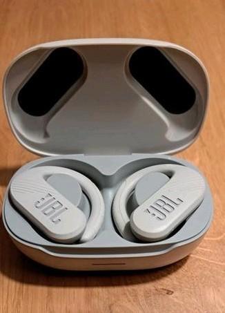 JBL endurance peak 3 oortjes
 beschikbaar voor biedingen