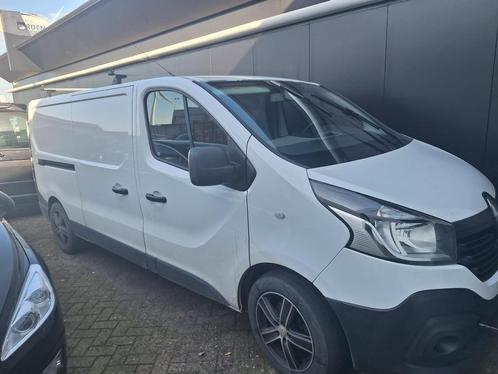 Renault Trafic 1.6 DCI 88KW 2015, Auto's, Bestelauto's, Particulier, Renault, Diesel, Handgeschakeld, Geïmporteerd, Wit, Zwart