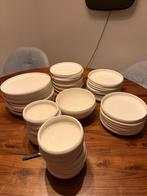 Complete bordenset 12 persoons, Antiek en Kunst, Ophalen of Verzenden