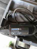 Dremel Multi, Doe-het-zelf en Verbouw, Gereedschap | Slijpmachines, Ophalen of Verzenden, Zo goed als nieuw, Minder dan 700 watt