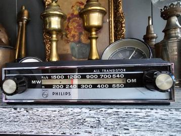 Antieke philips autoradio type 22rn386 tbv oldtimer €49 beschikbaar voor biedingen