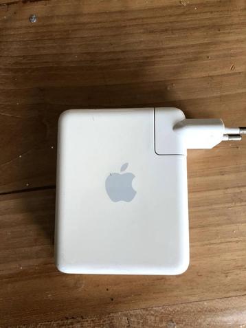 Apple Airport Express Base Station (A1264) beschikbaar voor biedingen