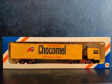 CHOCOMEL TRUCK MET 2 OPLEGGERS beschikbaar voor biedingen