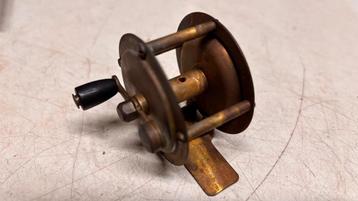 Oud koper reeltje beschikbaar voor biedingen