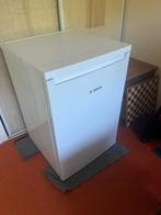 Zeer nette Bosch Koelkast A+++ met vriesgedeelte KTL15NW4A, 100 tot 150 liter, Zo goed als nieuw, Energieklasse A of zuiniger