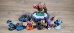 7 Skylanders poppetjes met laad station, Gebruikt, Onbekend, Ophalen of Verzenden, Onbekend