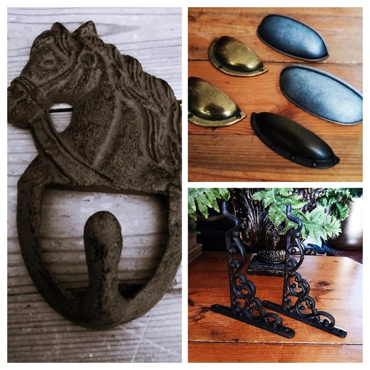 Komgrepen - wandhaak paard - wandhaken gietijzer, Antiek en Kunst, Curiosa en Brocante, Ophalen of Verzenden