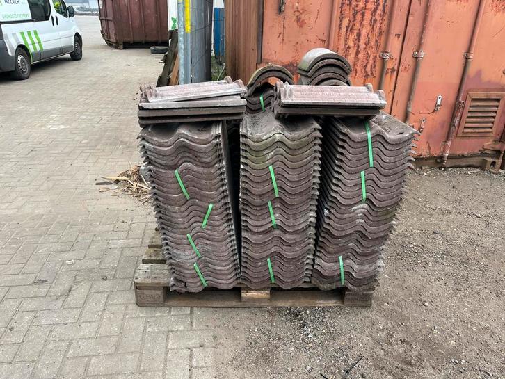 Dakpannen betondakpan, Doe-het-zelf en Verbouw, Dakpannen en Dakbedekking, Zo goed als nieuw, Dakpannen, Steen of Klei, 15 m² of meer