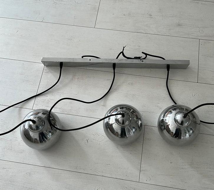 Plafondlamp zsm ophalen koopje 15€, Huis en Inrichting, Lampen | Plafondlampen, Zo goed als nieuw, Metaal, Ophalen