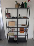 Ikea Vittsjö kast - Zwart met glazen planken, Huis en Inrichting, Kasten | Boekenkasten, Ophalen, Met plank(en), 100 tot 150 cm