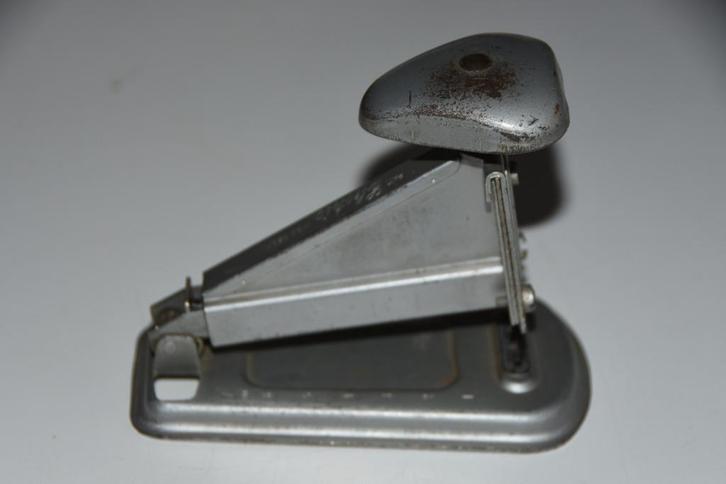 Antieke nietmachine Pat Electric nietapparaat Retro, Antiek en Kunst, Antiek | Kantoor en Zakelijk, Ophalen of Verzenden