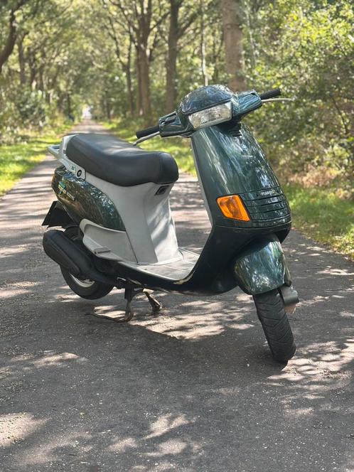 Piaggio skipper 125cc, Fietsen en Brommers, Scooters | Piaggio, Gebruikt, Overige modellen, Maximaal 45 km/u, Tweetakt, Ophalen
