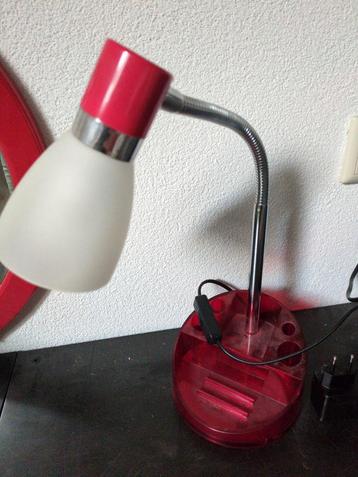 Retro Bureaulamp - Rood/Wit beschikbaar voor biedingen