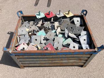 Steiger voeten/steigervoetjes/stelvoeten/stel poten 450ST beschikbaar voor biedingen