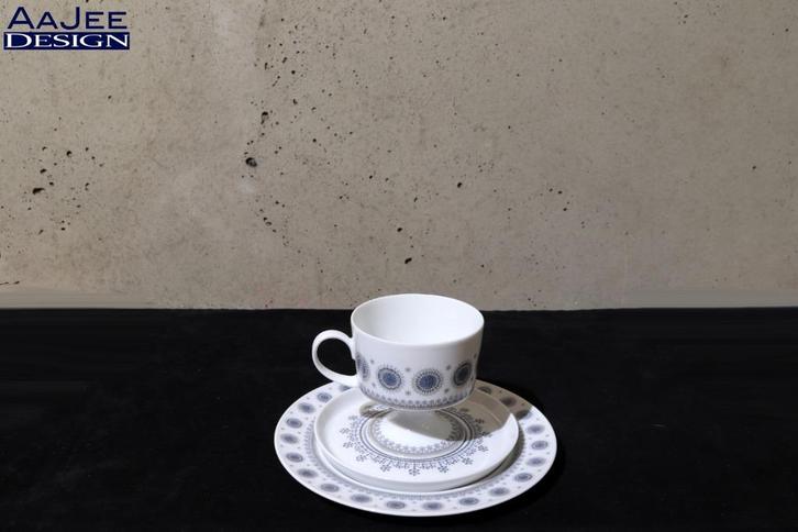 Rosenthal – Composition – Ice Blossom – Set – Tapio Wirkkala, Huis en Inrichting, Keuken | Servies, Zo goed als nieuw, Compleet servies