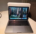 Apple Macbook Pro 13.3-inch. A1989, 256 GB, Qwerty, 8 GB, 13 inch