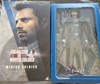 Hottoys figure Winter Soldier, Verzamelen, Ophalen, Zo goed als nieuw, Actiefiguur of Pop