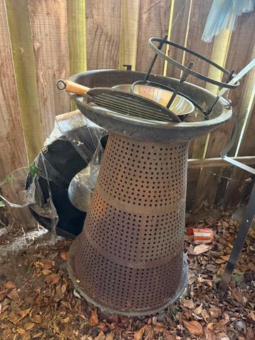 Vuurkorf / BBQ / Buitenkeuken / Wok / Bakplaat beschikbaar voor biedingen