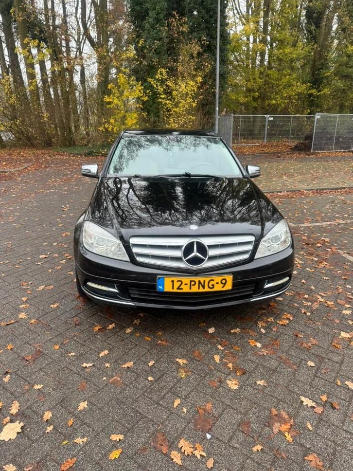 Mercedes-Benz C-Klasse 1.8 C180 CGI Sedan 2011 Zwart 157 PK, Auto's, Mercedes-Benz, Particulier, C-Klasse, ABS, Achteruitrijcamera