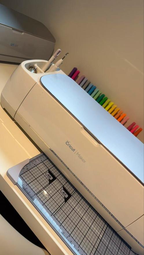 CRICUT MAKER, Hobby en Vrije tijd, Knutselen, Zo goed als nieuw, Gereedschap of Toebehoren, Ophalen of Verzenden