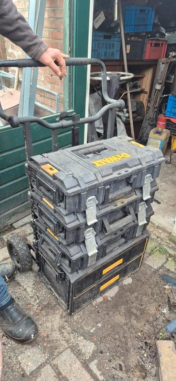 DeWalt Gereedschap Trolli (Zonder Gereedschap) koffer beschikbaar voor biedingen