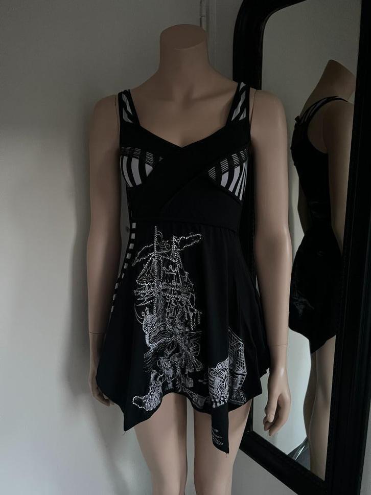 SAVE THE QUEEN   mooie tuniek  MAAT S  NIEUW  (TRAVELSTOF), Kleding | Dames, Blouses en Tunieken, Nieuw, Maat 36 (S), Zwart, Ophalen of Verzenden