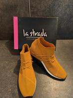 La Strada sneaker mt 42, Kleding | Dames, Nieuw, Ophalen of Verzenden, Geel
