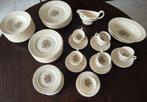Wedgwood 'Conway' servies 74-delig, Ophalen, Zo goed als nieuw, Bord(en), Wedgwood