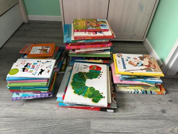 Meer dan 65 kinderboeken voor kinderen vanaf 1 jaar beschikbaar voor biedingen