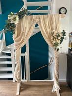 Trouwboog / backdrop hout inclusief bloemen en doek, Ophalen, Nieuw, Versiering