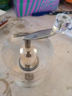 Vintage Keuken Gadget - Handmatige Molen, Ophalen of Verzenden, Gebruikt