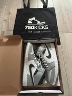 Nike Air Jordan 1 Mid Smoke Grey Anthracite Grijs Maat EU46, Kleding | Heren, Schoenen, Nieuw, Jordan, Sneakers of Gympen, Verzenden