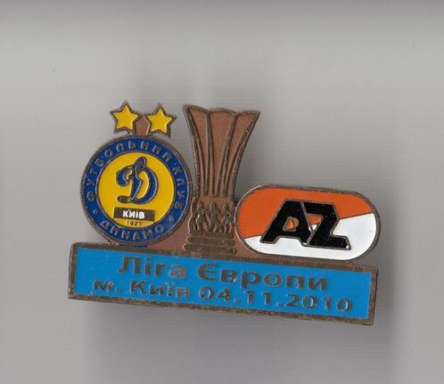 Voetbal AZ Alkmaar - Dynamo Kiev pin, Verzamelen, Speldjes, Pins en Buttons, Gebruikt, Speldje of Pin, Overige onderwerpen, Ophalen of Verzenden