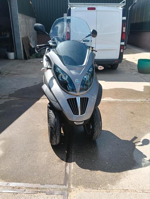 Mp3 250cc bj 2009  weinig km opknapper  E1150, Motoren, Motoren | Piaggio, Particulier, Ophalen