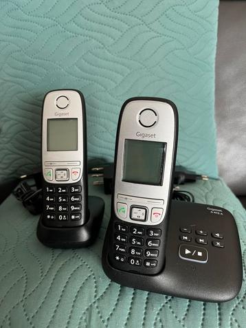 Draadloze, prima werkende telefoonset met antwoordapparaat beschikbaar voor biedingen