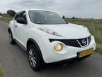 Nissan Juke 1.6 Visia Airco/Navi/LMV (bj 2011), Euro 5, Stof, Zwart, 4 cilinders