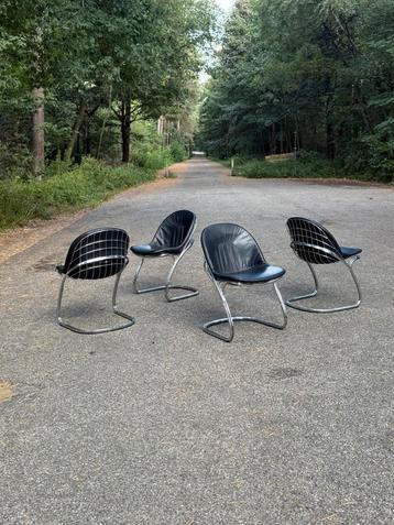 Set van 4 Gastone Rinaldi Pascale stoelen beschikbaar voor biedingen