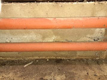 Verwarmingsbuizen 8 cm, 300 meter beschikbaar voor biedingen