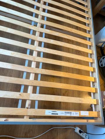 IKEA Bedframe 140x200 cm - Ophalen voor 1 Januari - afbeelding 8