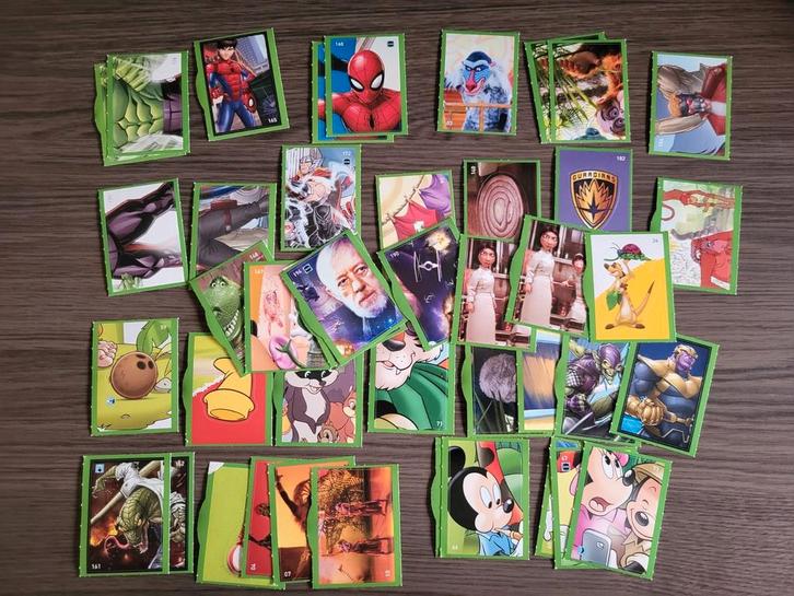 Stickers Disney marvel star wars van Carrefour België, Verzamelen, Supermarktacties, Plus, Ophalen of Verzenden