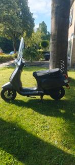 Capri CL scooter – 2021 – 3000km, Fietsen en Brommers, Scooters | Overige merken, Ophalen, Maximaal 45 km/u, Zo goed als nieuw